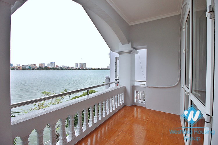 Lake view - House for rent in Tay Ho District